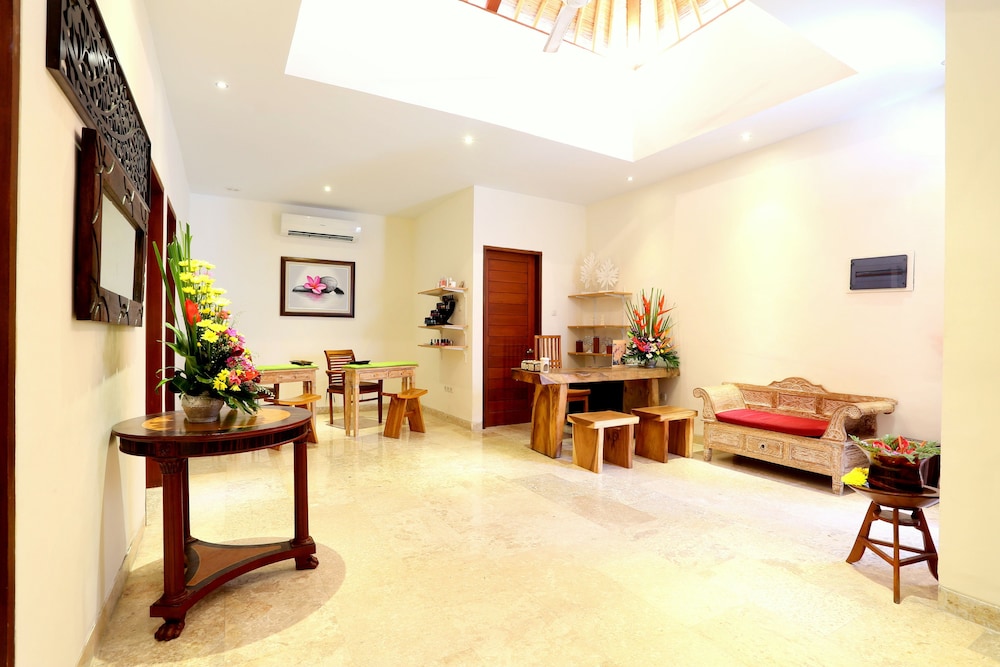 The Jas Villas 45/69