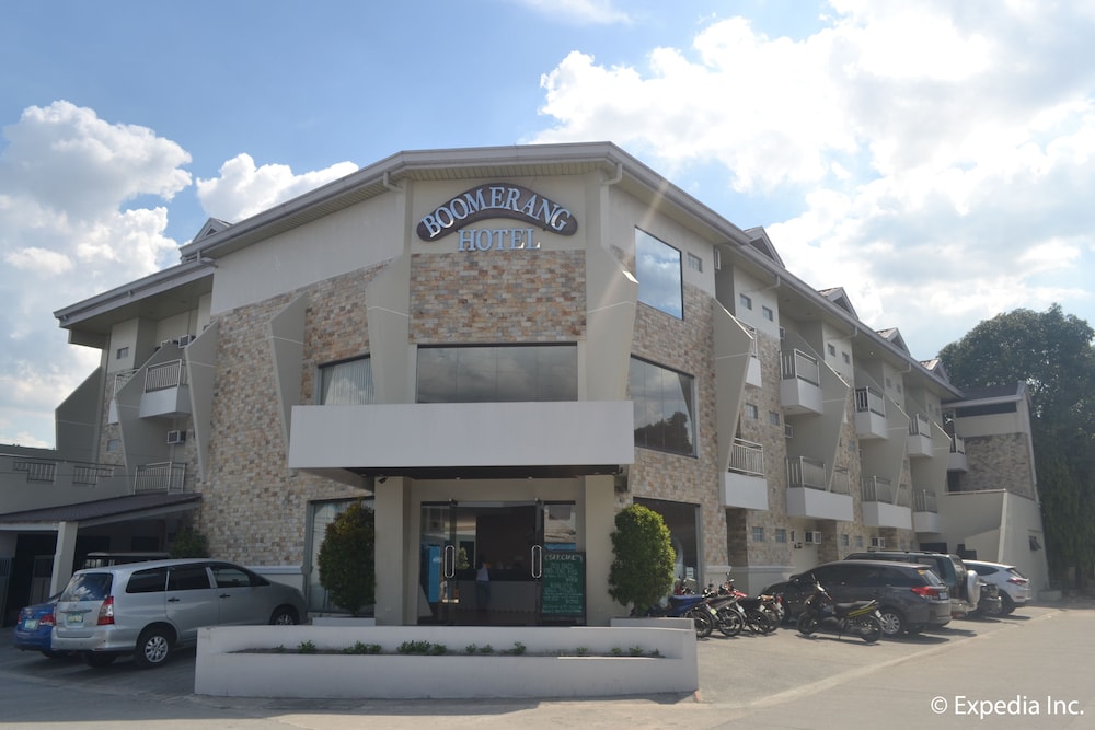 Boomerang Hotel 10/63