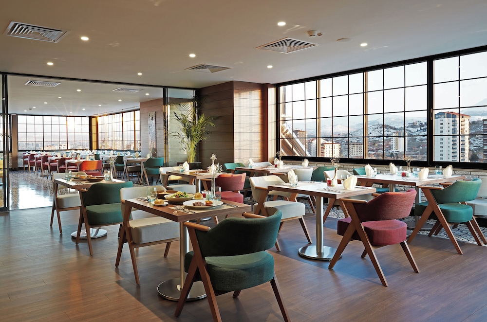 Dedeman Kayseri 34/49