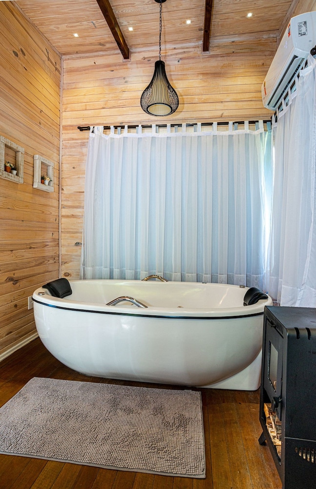 Pousada Colina do Sol 25/50