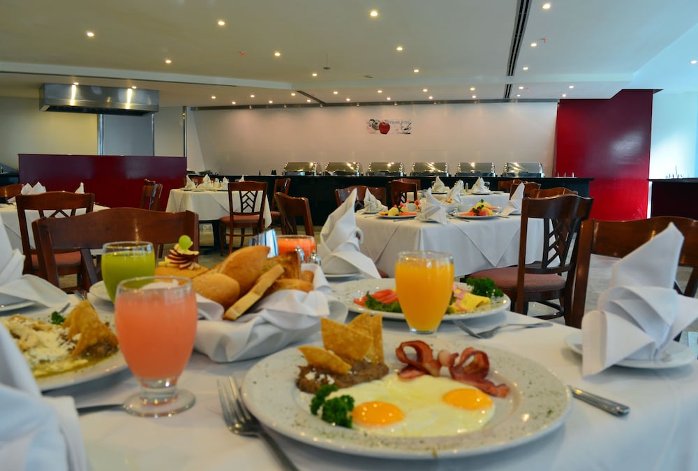 Holiday Inn Mexico Zona Centro by IHG 38/50
