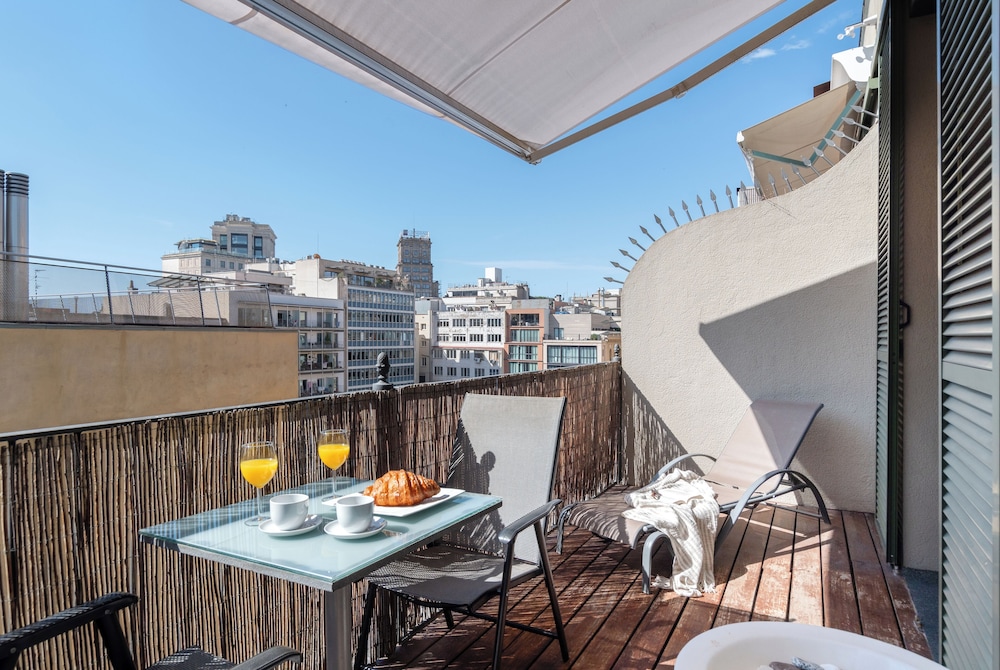 APARTMENTS BARCELONA BAS PASEO DE GRACIA 33/47