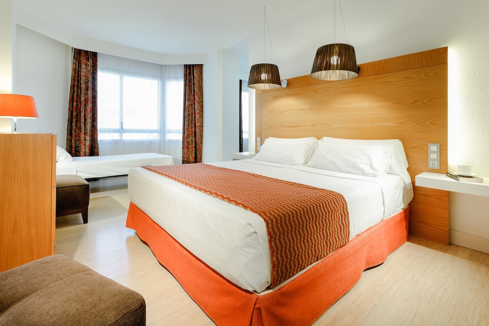 Hesperia Sevilla Hotel 28/72