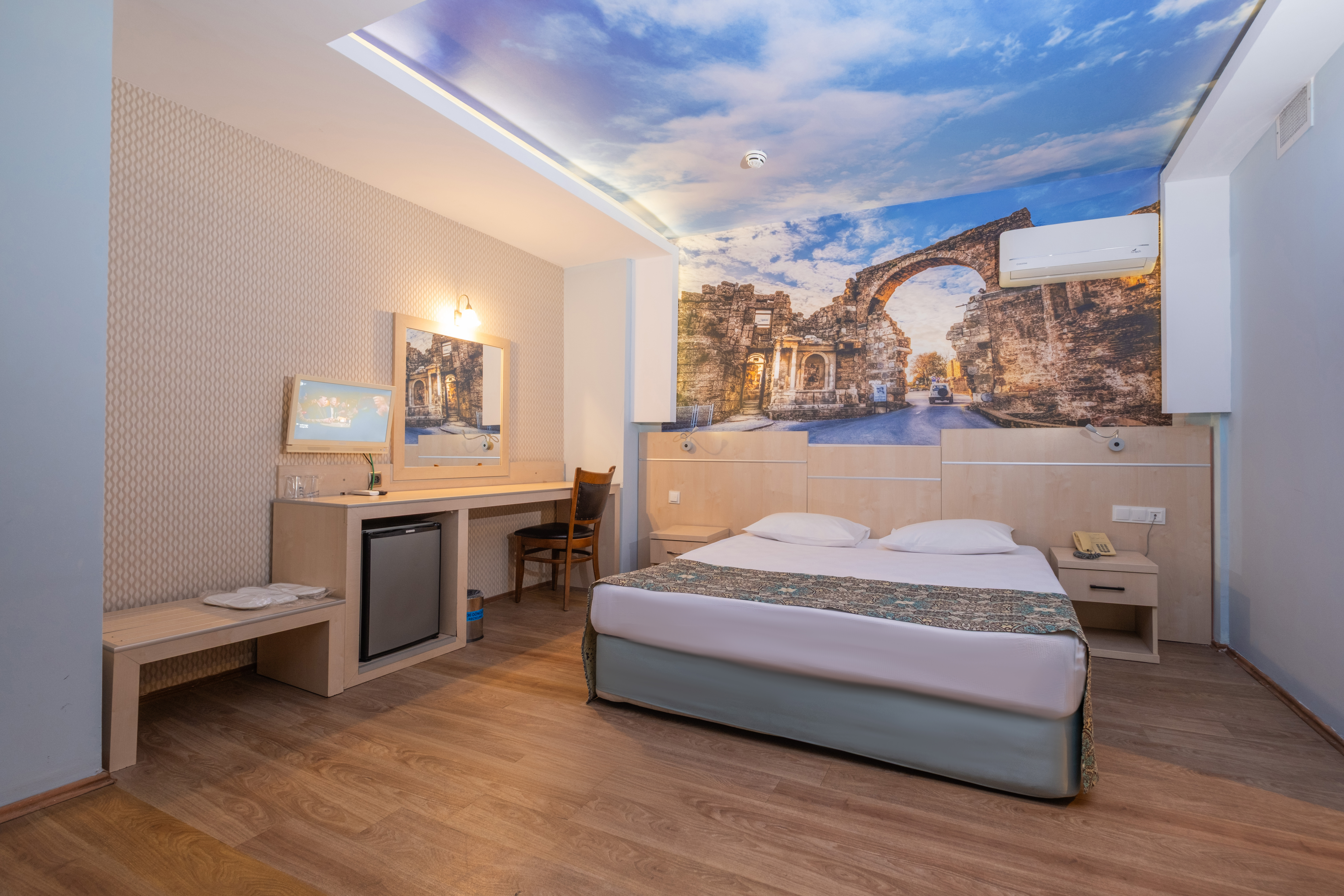 Economy, Double Bed