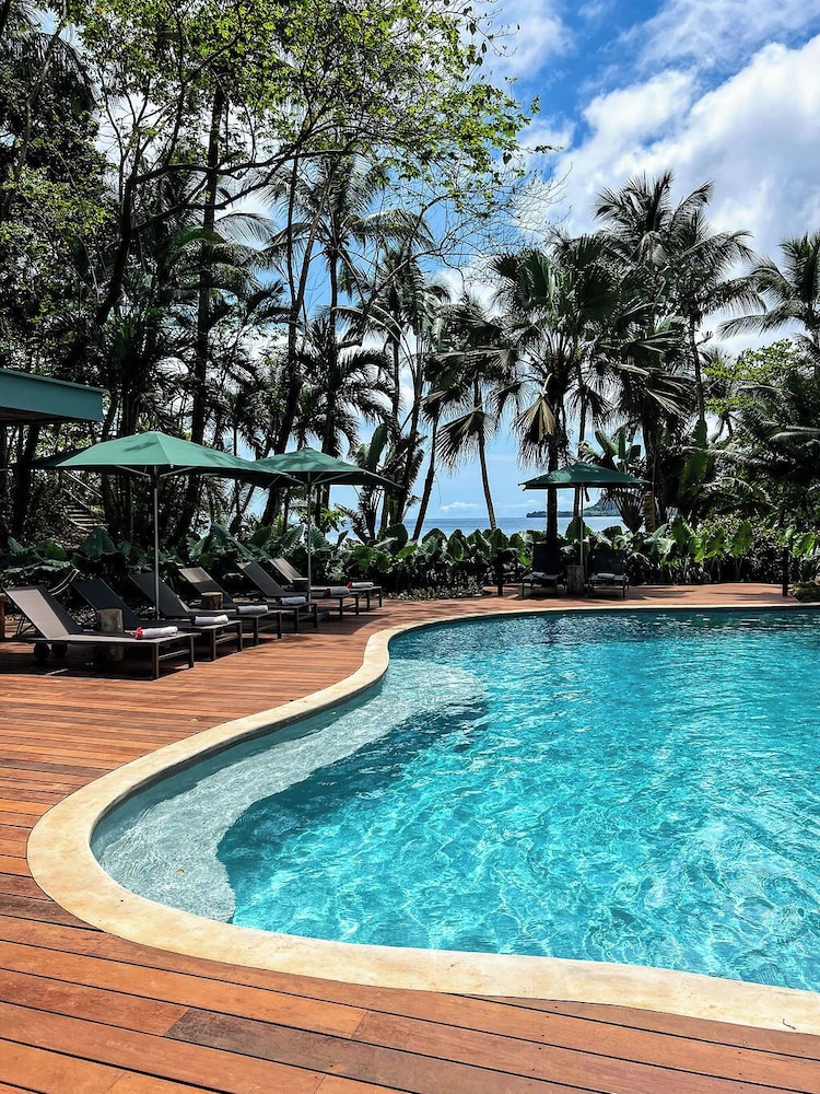 Bom Bom Island Resort 40/50