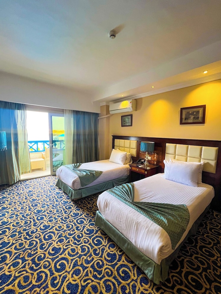 Guard Hotel 15/50