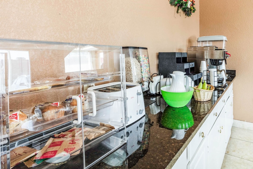 Rodeway Inn Prattville I-65 29/32