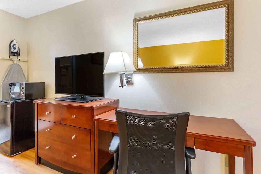 Americas Best Value Inn Laurel 26/29