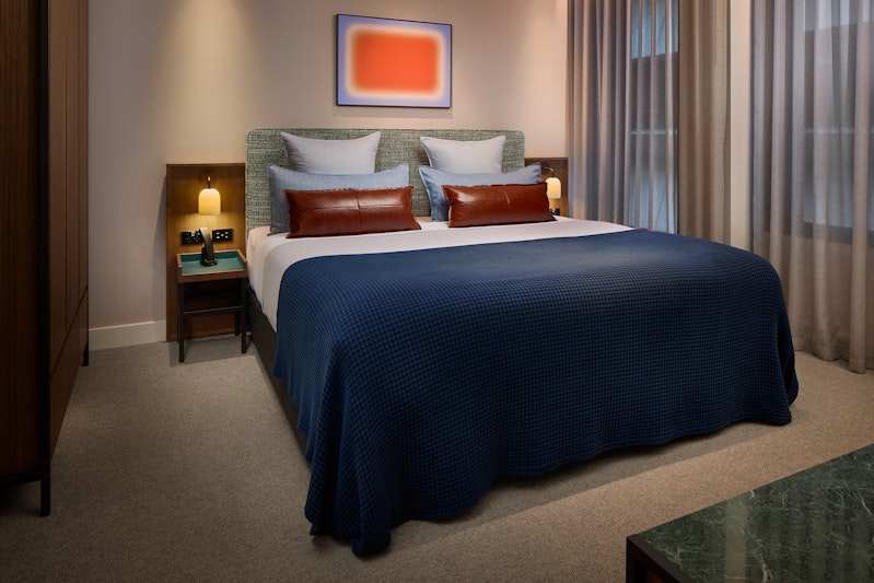 Next Hotel Melbourne, Curio Collection by Hilton 5/21