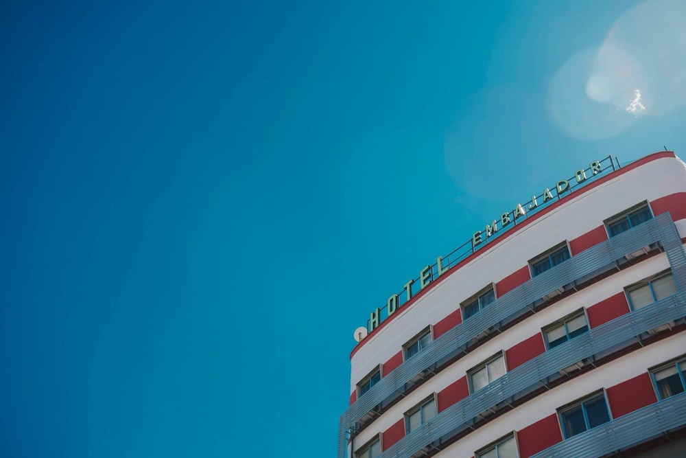 Hotel Embajador 3/42
