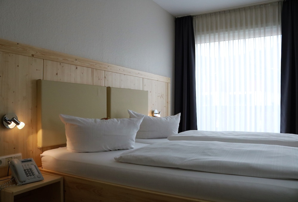 Regiohotel Germania 17/65