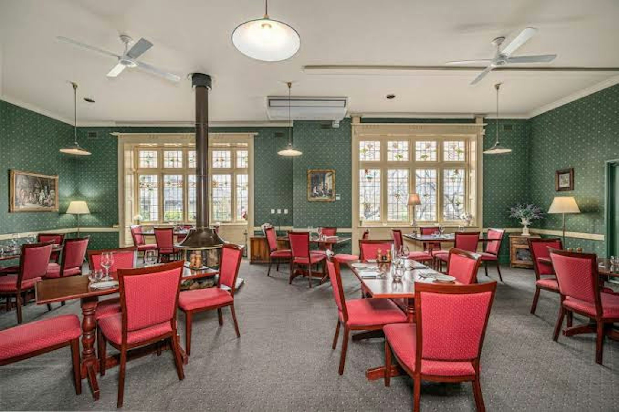 Best Western Cotswold Gardens 35/42
