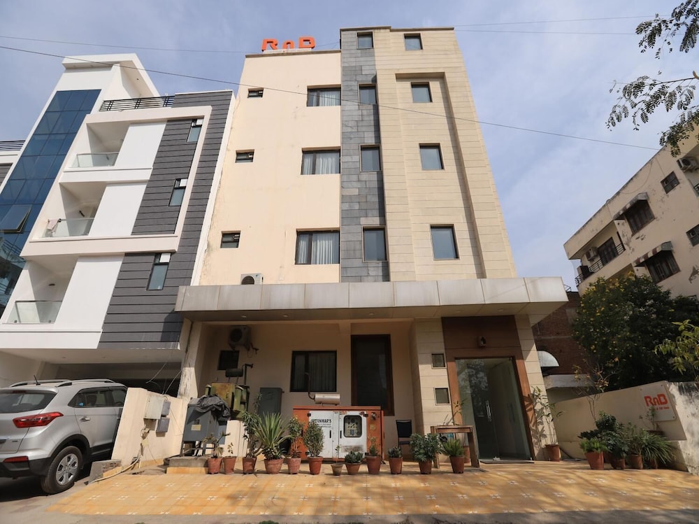 Clarks Inn Express Jaipur photo1