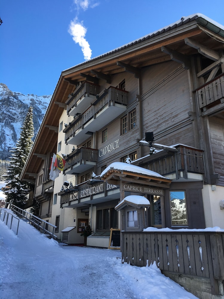 HOTEL CAPRICE 6/55
