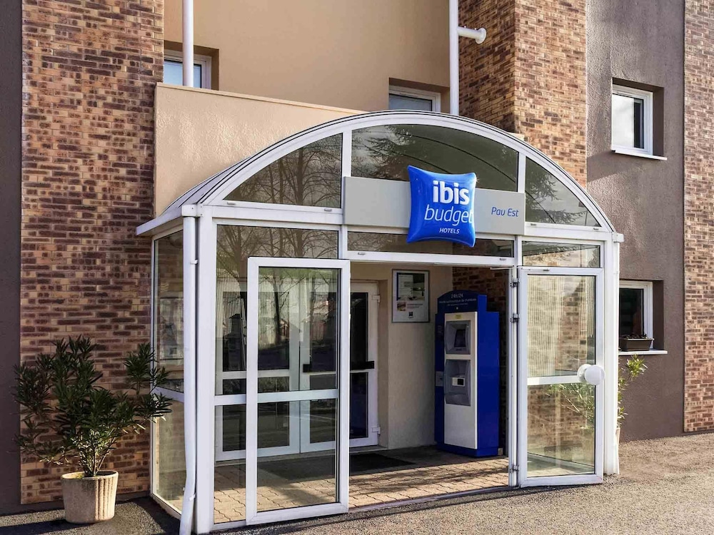 Ibis Budget Pau Est 1/71