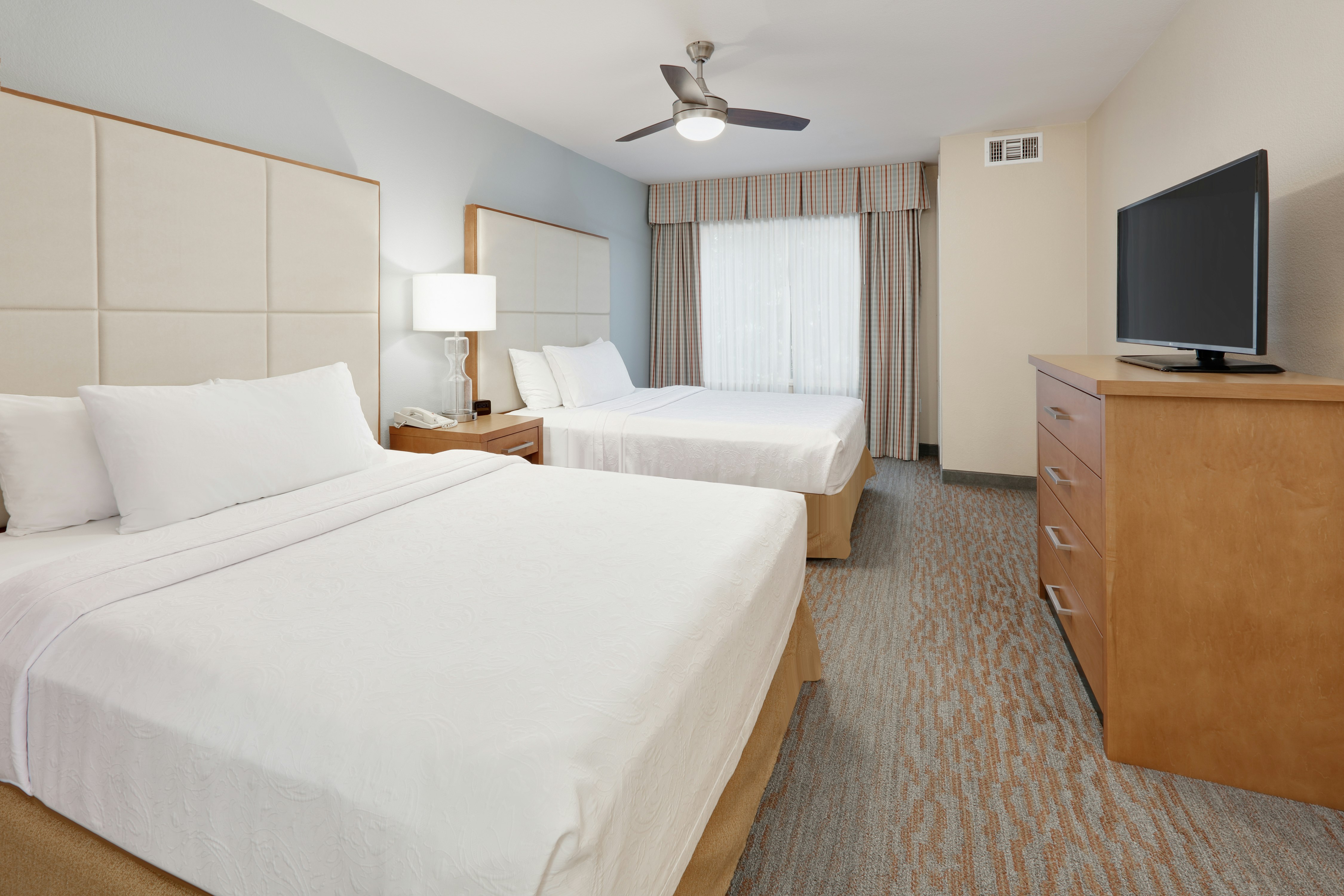 1 BEDROOM, SUITE, 2 QUEEN BEDS