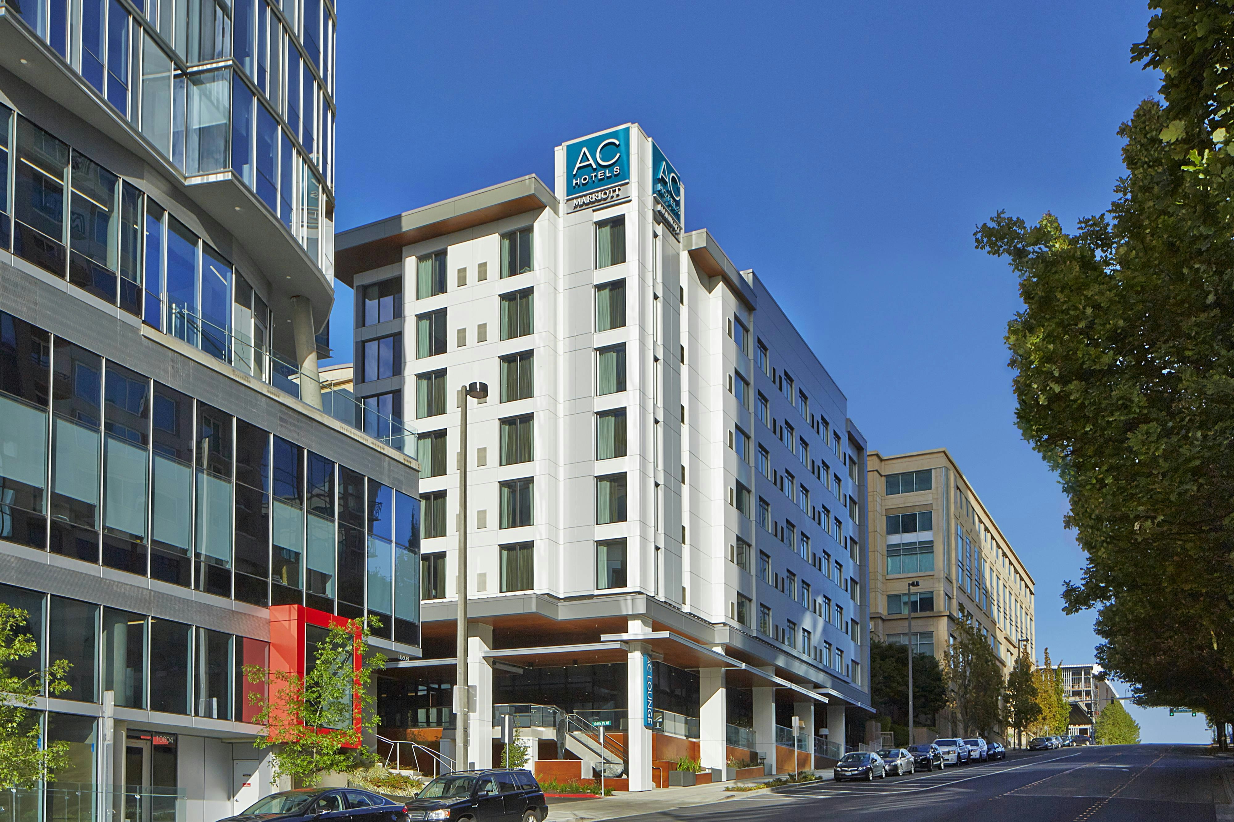 Ac Hotel Seattle Bellevue-Downtown 32/32
