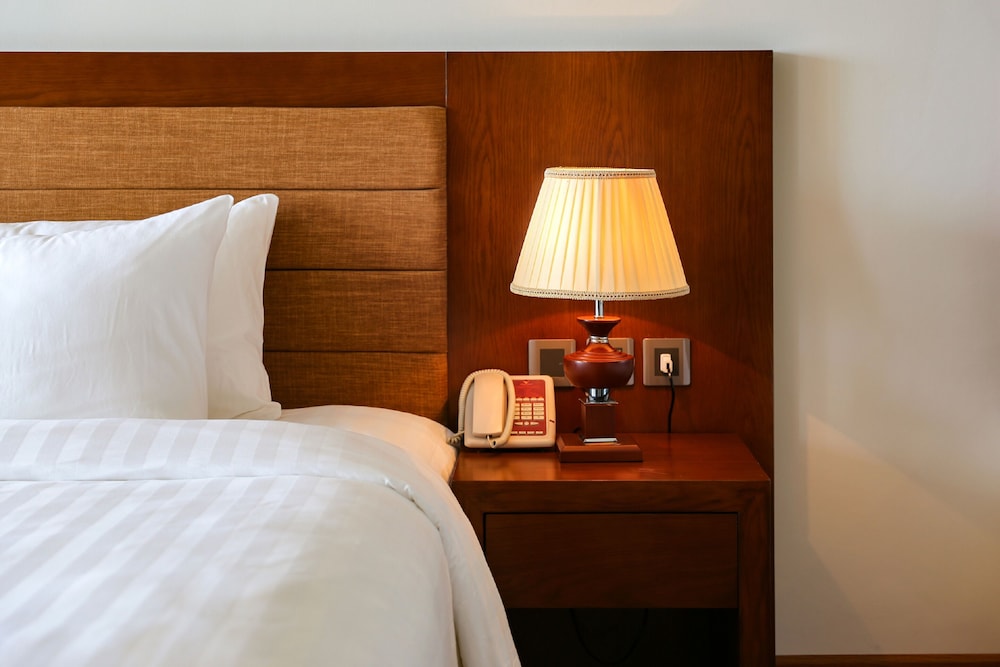 Gold Coast Hotel Resort & Spa 14/50