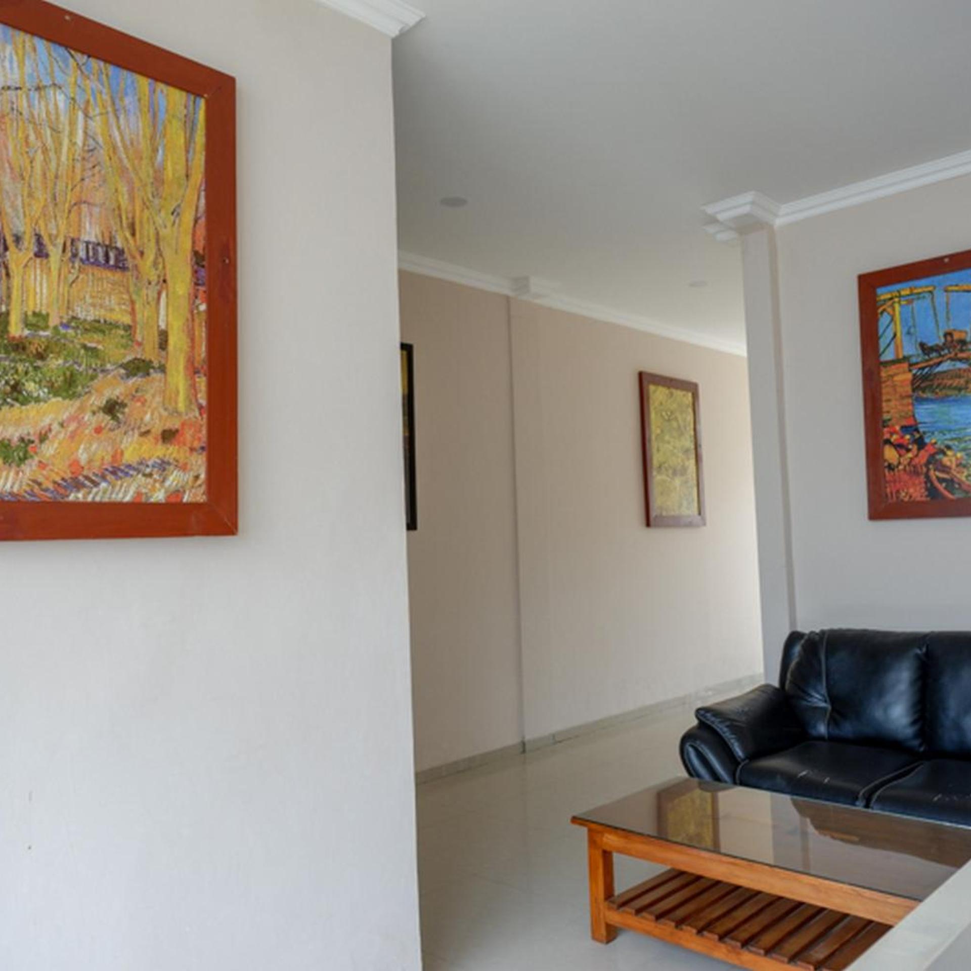 RedDoorz @ Jalan Majapahit Semarang 48/56