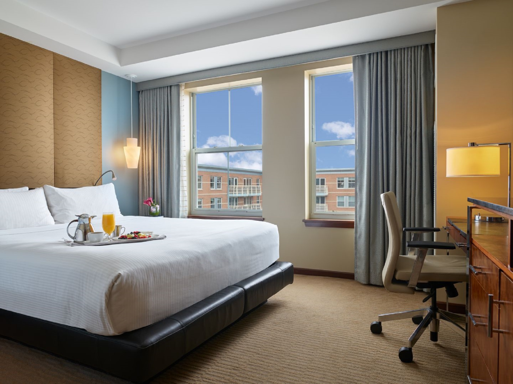 1 Bedroom, Suite, Queen Bed, Accessible