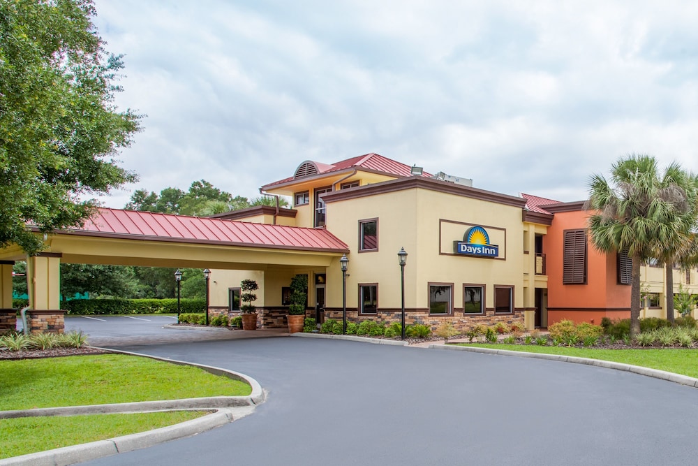 Days Inn by Wyndham Brooksville/Dade City in BROOKSVILLE - FL