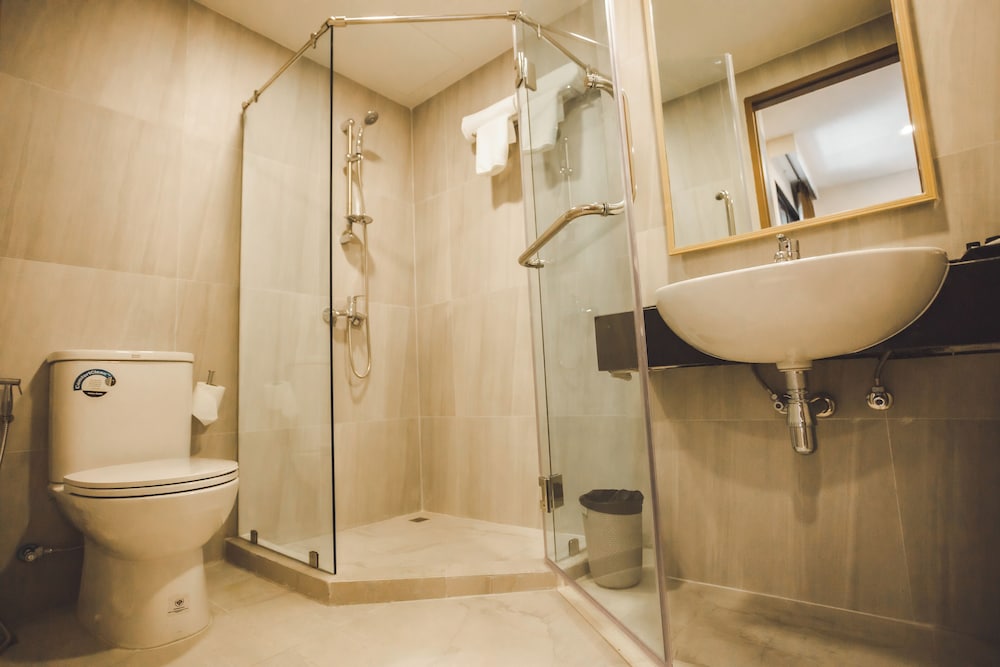 B2 Amata Nakorn Premier Hotel 29/34