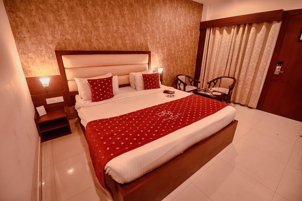 Konark Grand Hotel 12/50