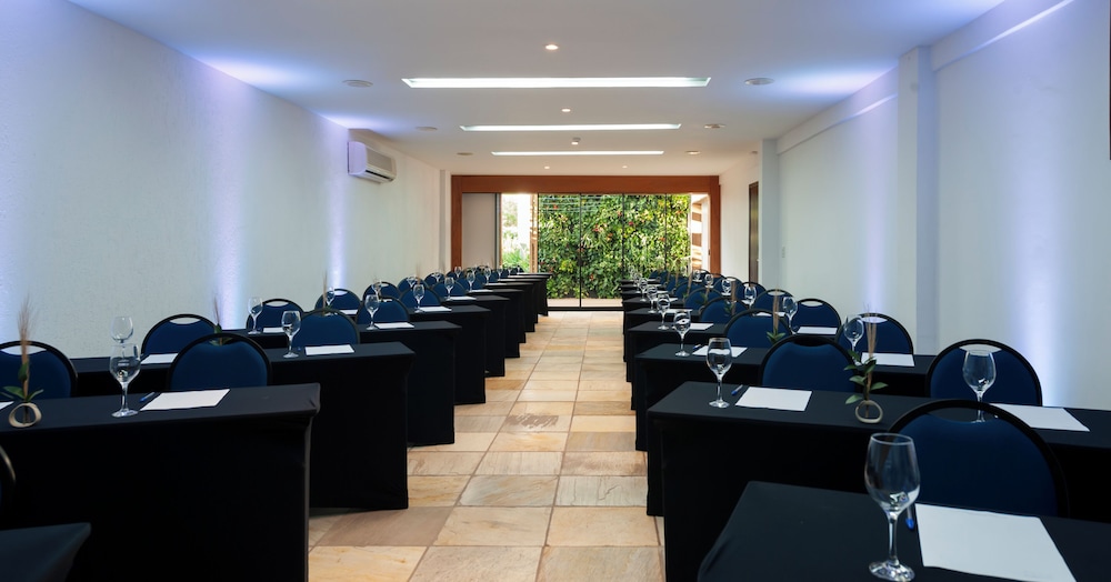 Hotel Pontal de Ubu 40/48