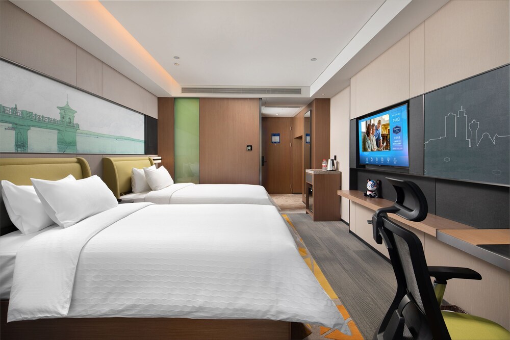 Hampton by Hilton Changchun Ziyou Road 8/35