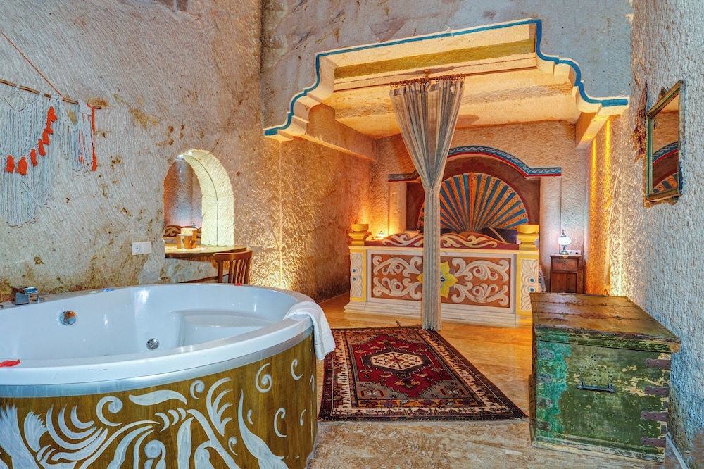 Nova Cave Hotel 45/50