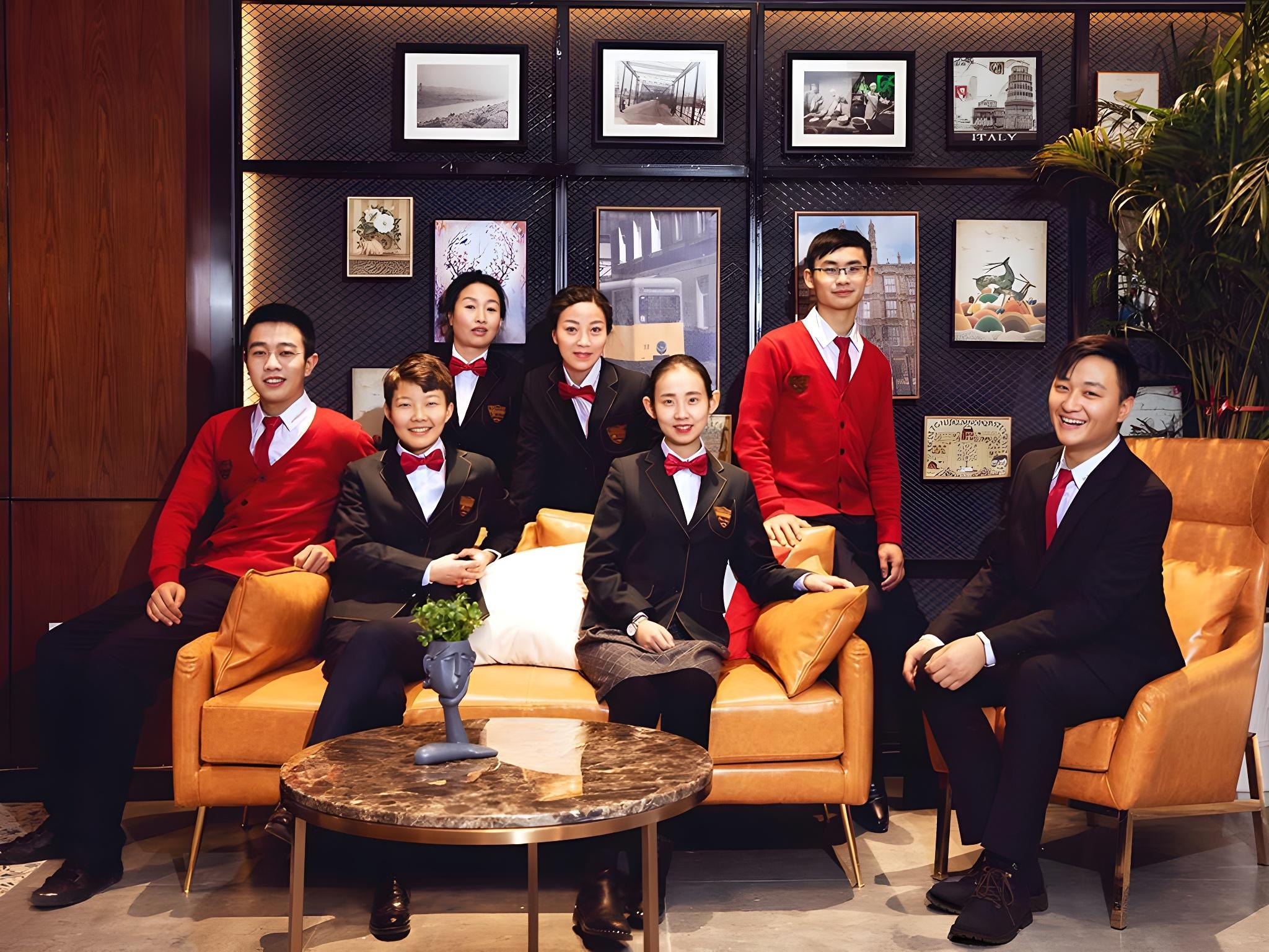James Joyce Coffetel (Lanzhou Xiguan Cross) 8/24