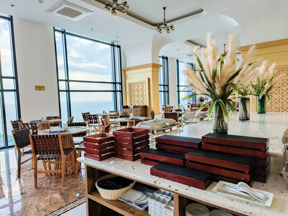 Oyster Bay Hotel Vung Tau 25/48