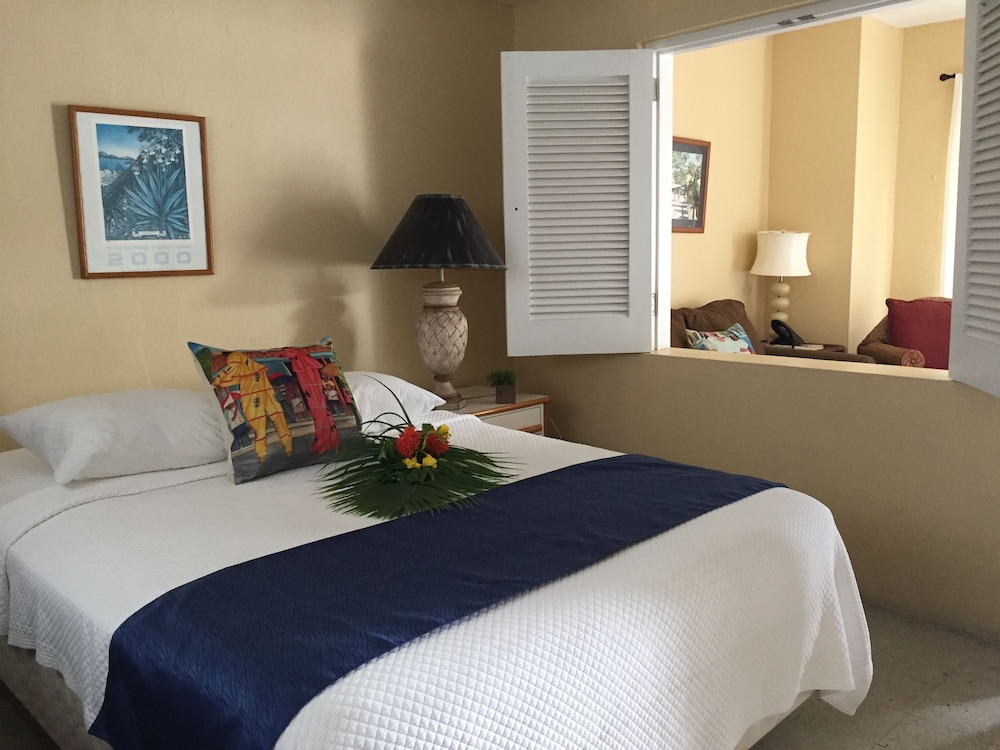 Club Comanche Hotel St Croix 9/58