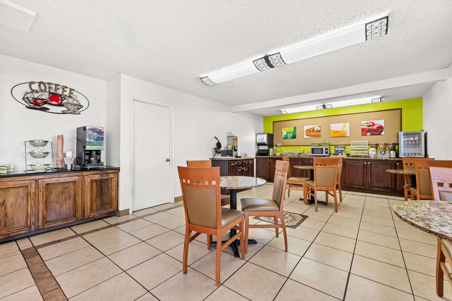 Quality Inn Plainview 29/36