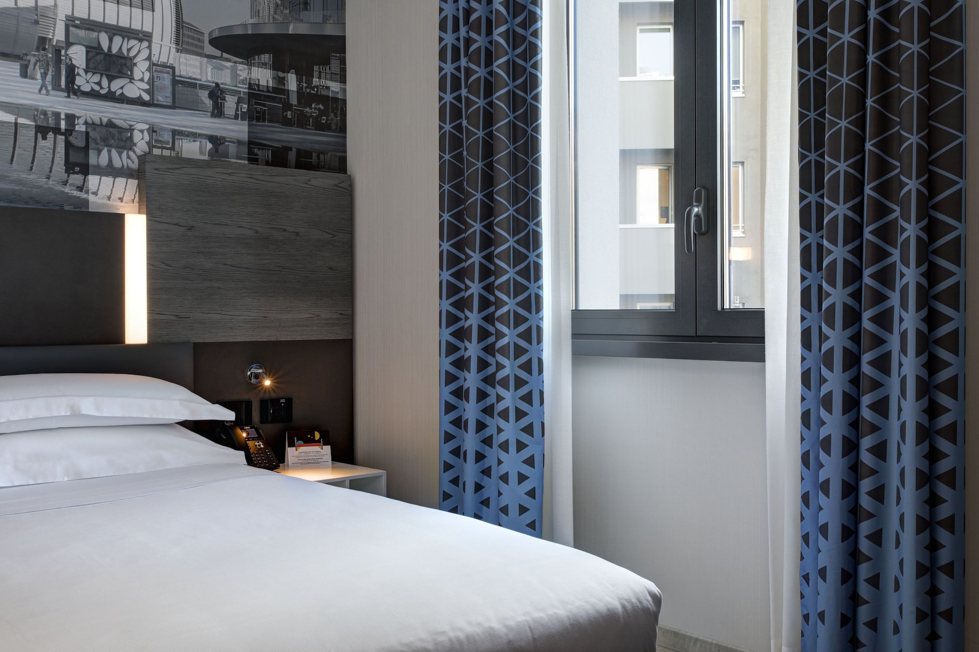 BASIC, DOUBLE BED