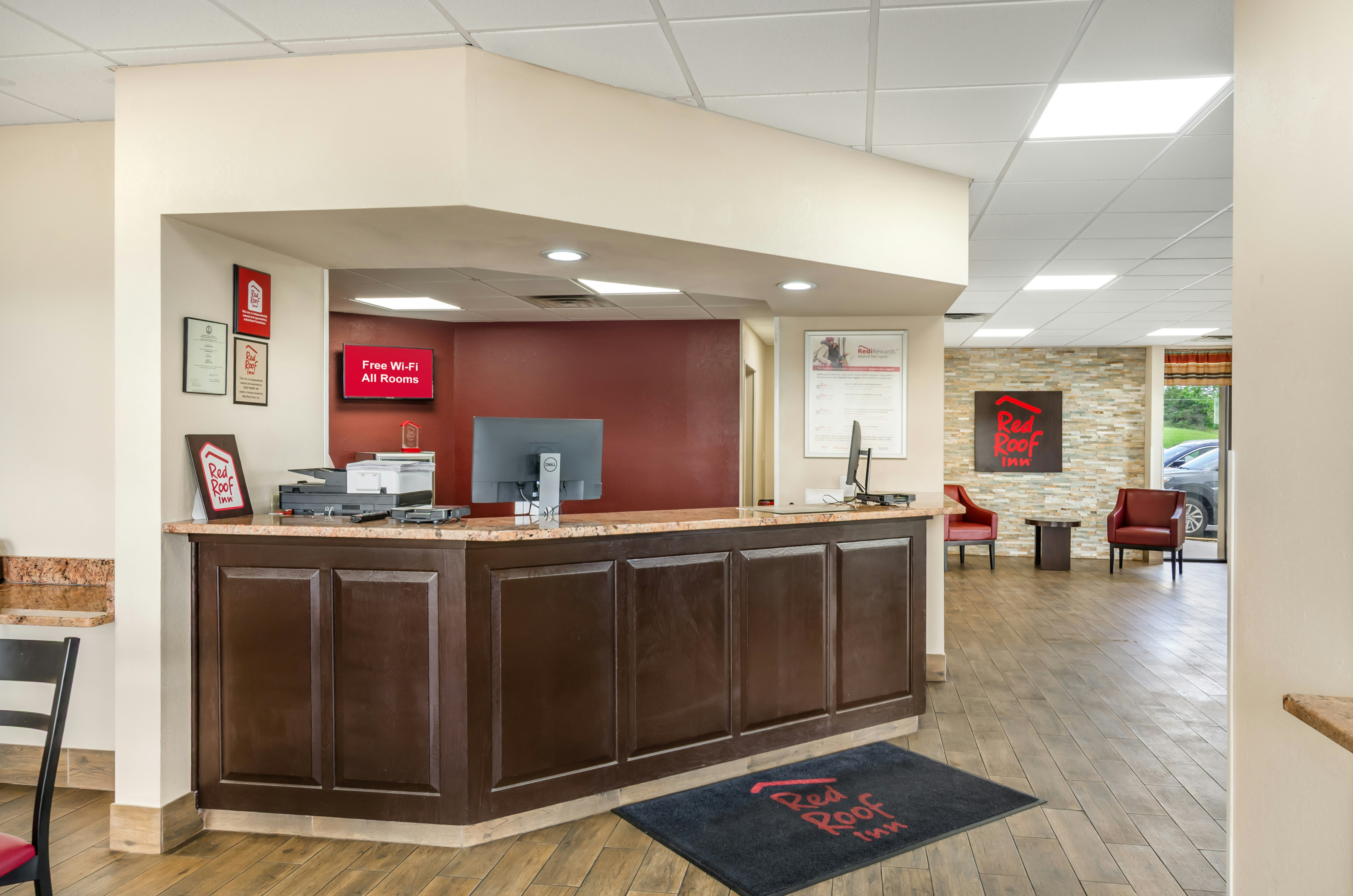 Red Roof Inn Staunton 3/19
