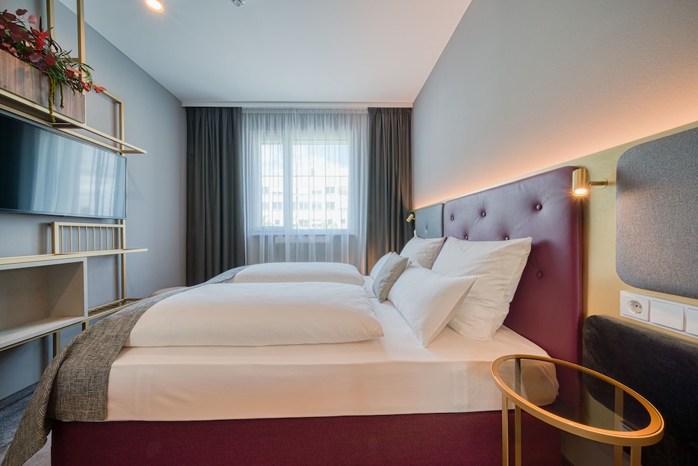 Plaza Premium Muenchen 25/65