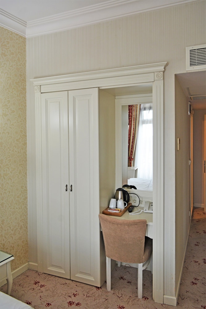 The And Hotel Sultanahmet 50/50