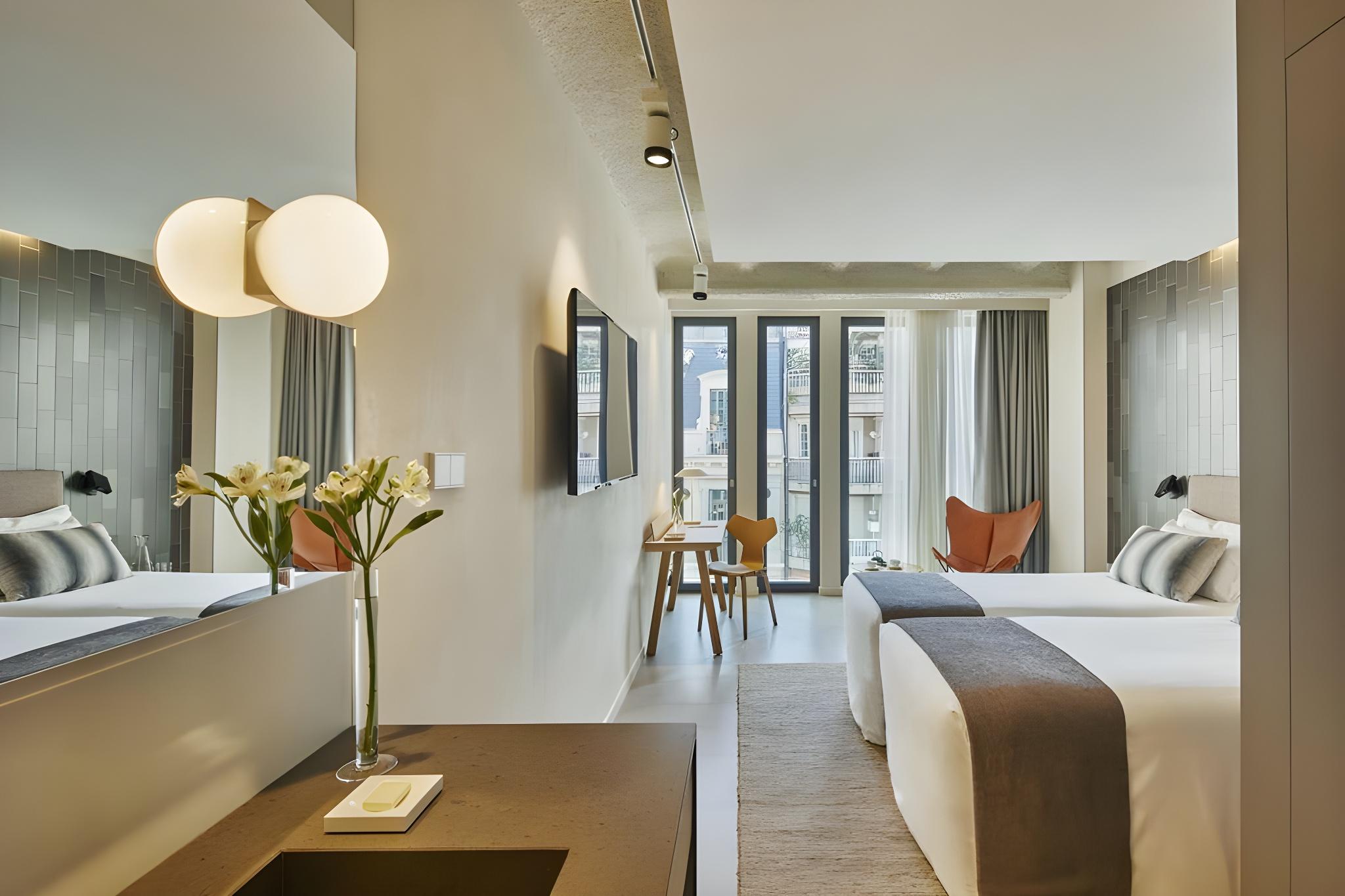 Design, Queen and Twin Beds