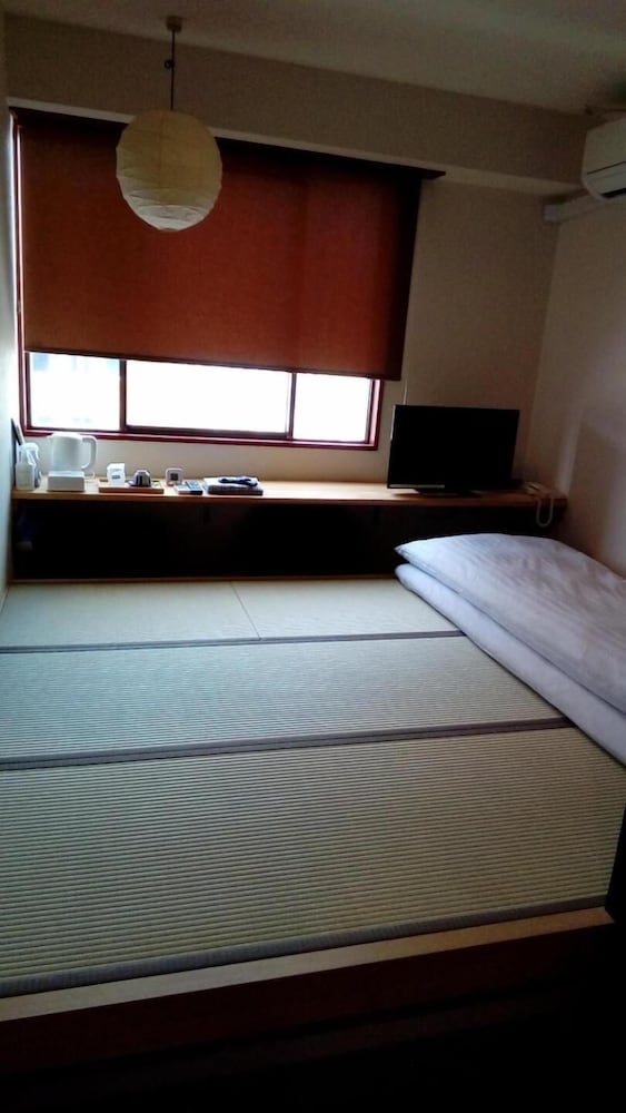 Business Hotel Atelier 6/28