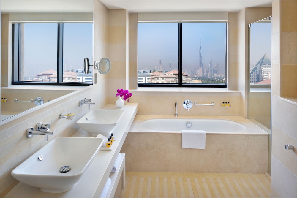 Hyatt Regency Dubai Creek Heights Residences 29/73
