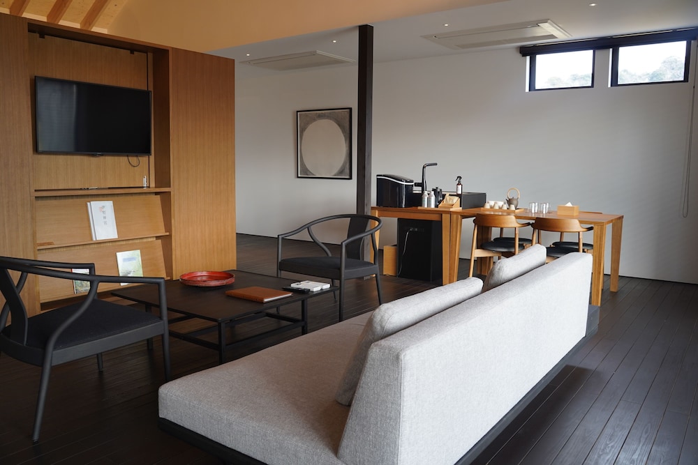 Hotel Vison 40/50