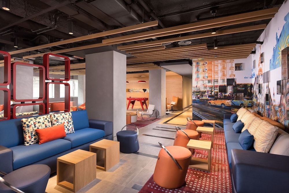 Aloft Madrid Gran Via 24/38