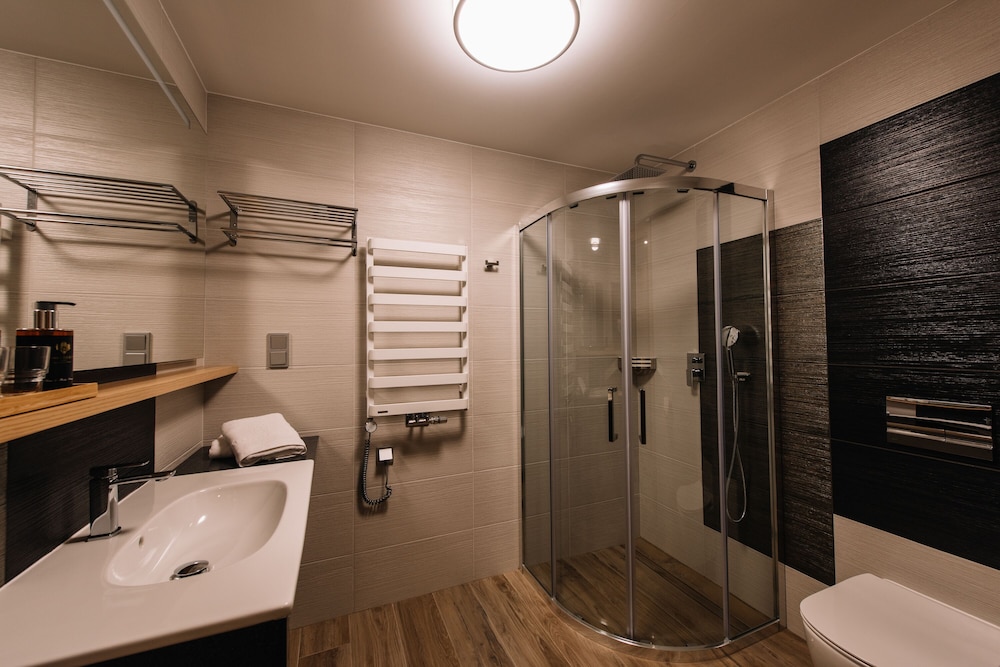 Hotel Krowodrza Krakow 24/24