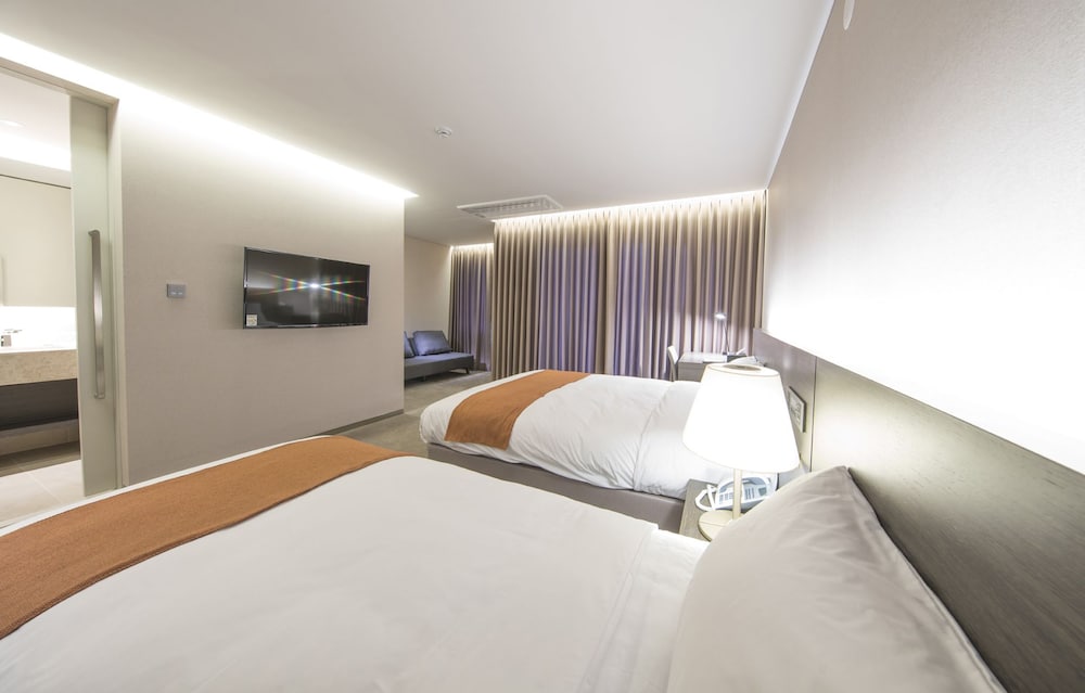 Grandmer Hotel Jeju 21/67