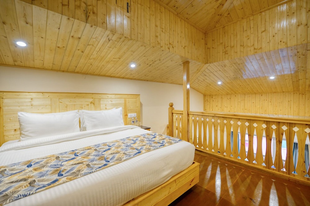Clarks Inn Suites Manali 17/36