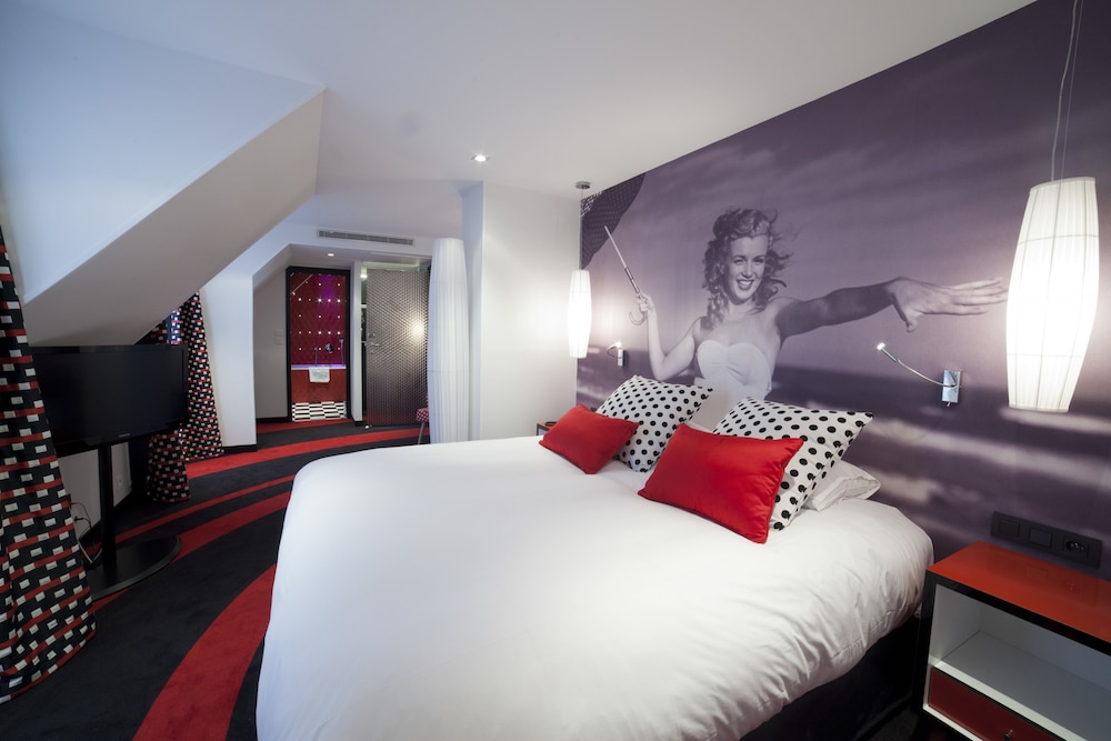 Platine Hotel 10/53