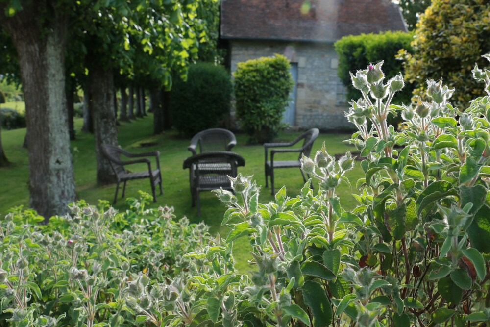 Domaine De Bayeux 59/69