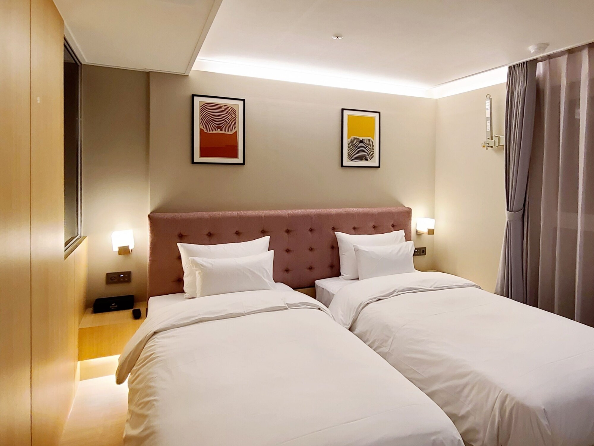Roof Top, House, Twin Beds, Rooftop Pool