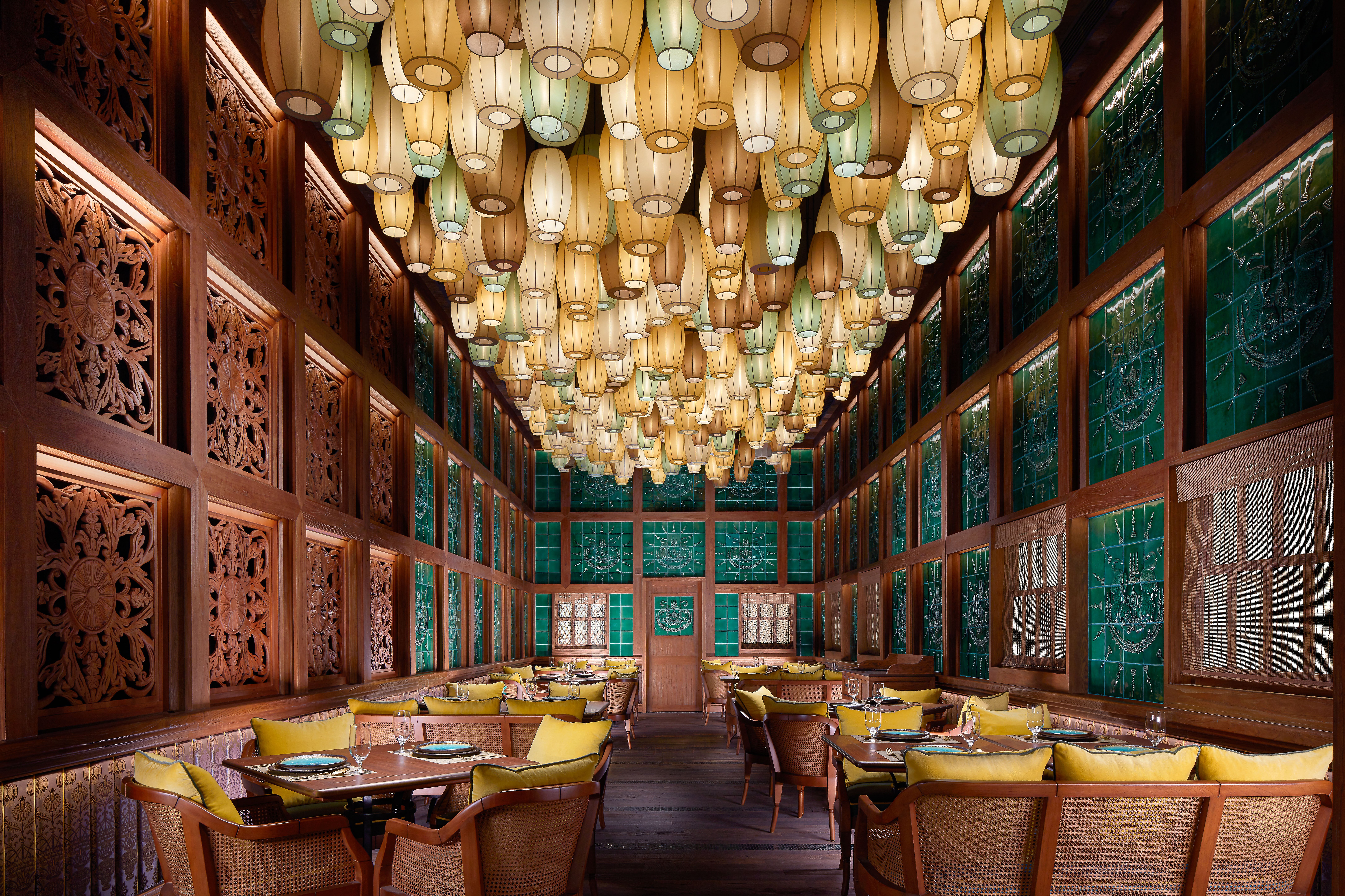 The Londoner Hotel (ex Holiday Inn Macao Cotai Central) 25/50